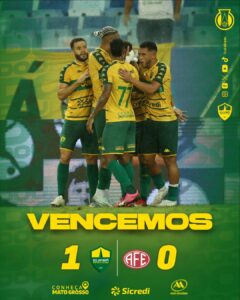 Vencemos! Vitória sobre a Ferroviária-SP. A terceira na Série B!
Parabéns, guriz…