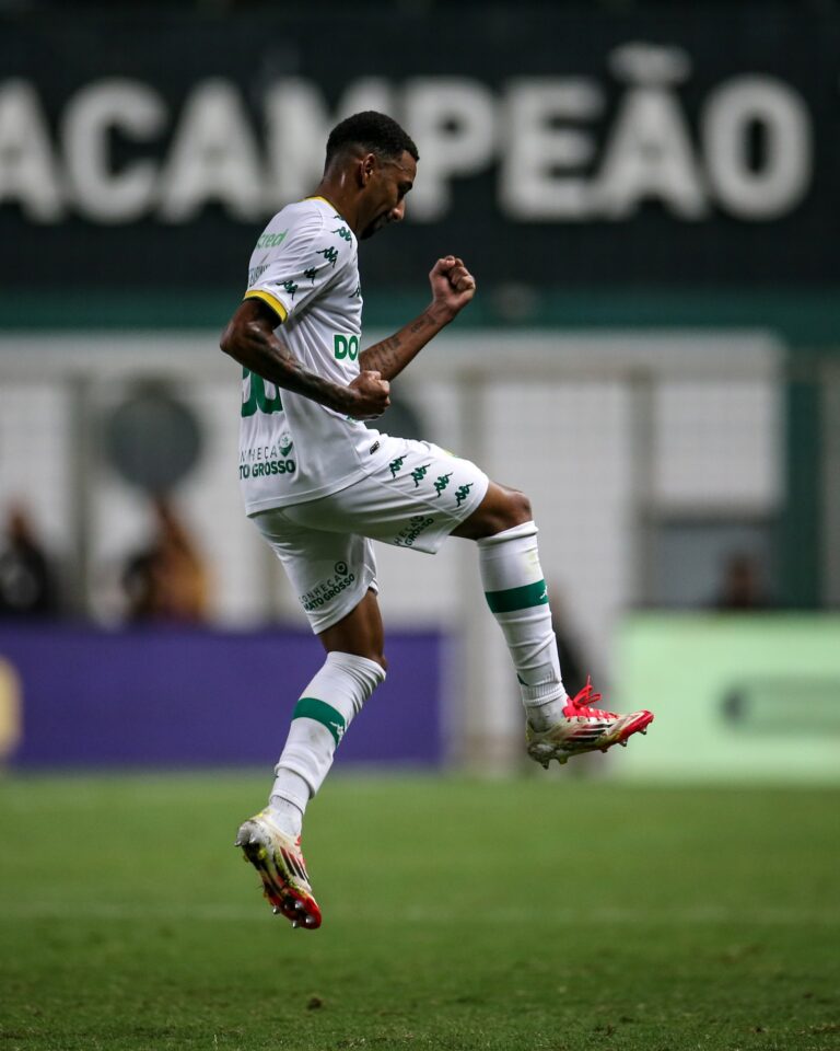 Tem falta? Chama o Mateusinho!

 AssCom Dourado

#OrgulhodeMatoGrosso