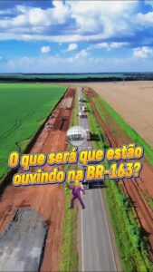 O que será que a galera que passa pela BR-163 está ouvindo? 

Da estrada para os…