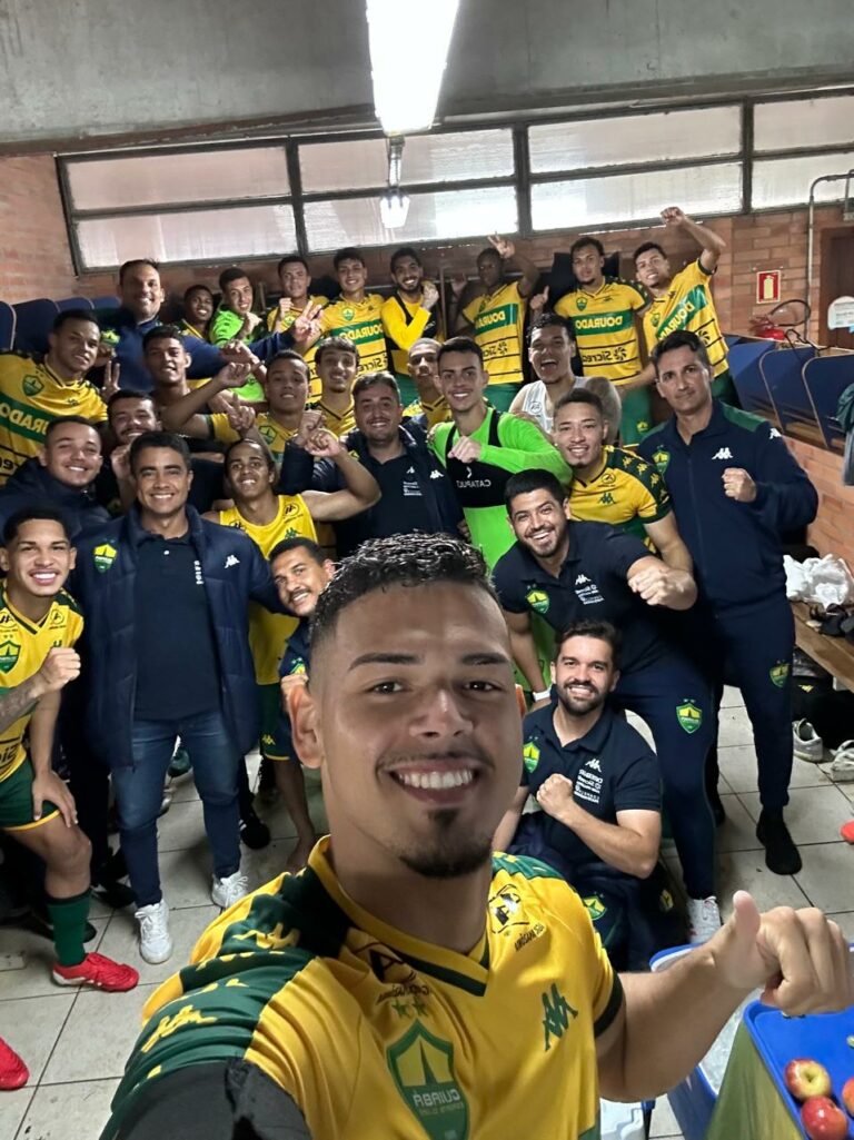 Importante vitória do sub-20 pelo Brasileiro. Valeu, gurizada!

#CuaiBase #Orgul…
