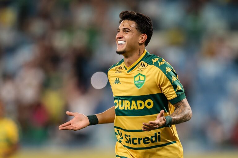 Jaaaaaaaaaaaaaaader e o Dourado vira que vira!

Crédito: AssCom Dourado

#Orgulh…