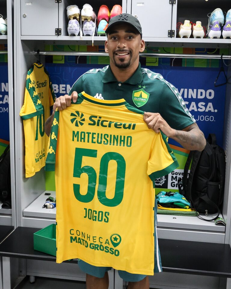 Parabéns, Mateusinho! 
50 jogos e mais uma vitória pelo Dourado!

#OrgulhodeMato…