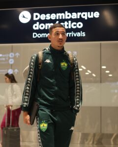 Floripa, chegamos!

Dourado já em Santa Catarina para mais um desafio pela Séri…