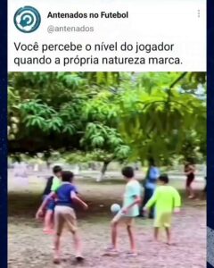 Zagueiro que fica plantado