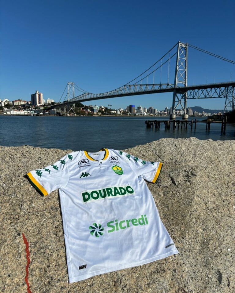 Manto Auriverde presente em Floripa! 

 AssCom Dourado 

#OrgulhodeMatoGrosso