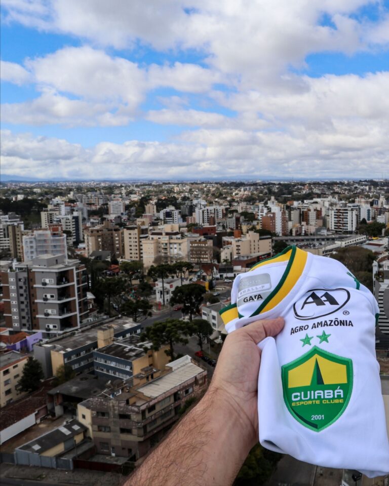 Dourado na capital paranaense! Vamos, Cuiabá!

#OrgulhodeMatoGrosso