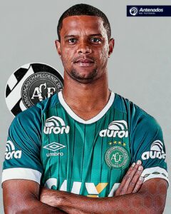 • Ananindeua: 18 jogos – 8 gols
• Águia de Marabá: 10 jogos – 7 gols
• Paysandu:…