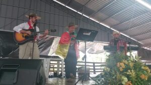 EU SOU DO SUL 
CTG RECORDANDO OS PAGOS EM SORRISO MT