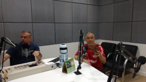 Ao vivo na Rádio Regional com o meu amigo Airton Callai