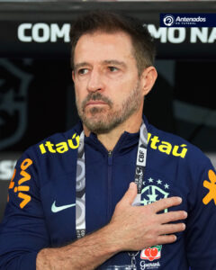 Fim de linha para o Brasil no Mundial Sub-20!

A equipe de Ramon Menezes caiu n…