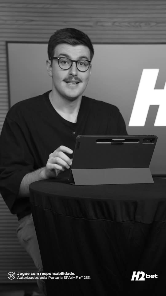 Noventa minutos pra mudar tudo! 
No Allianz, o Palmeiras entra em campo com int…