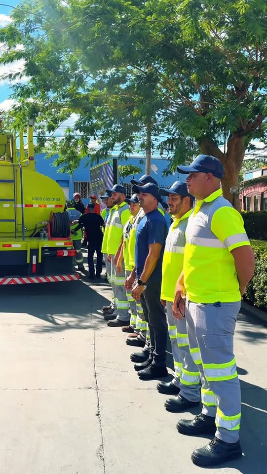Quando o assunto é ter uma rodovia segura…
 A Nova Rota atravessa na frente!

T…