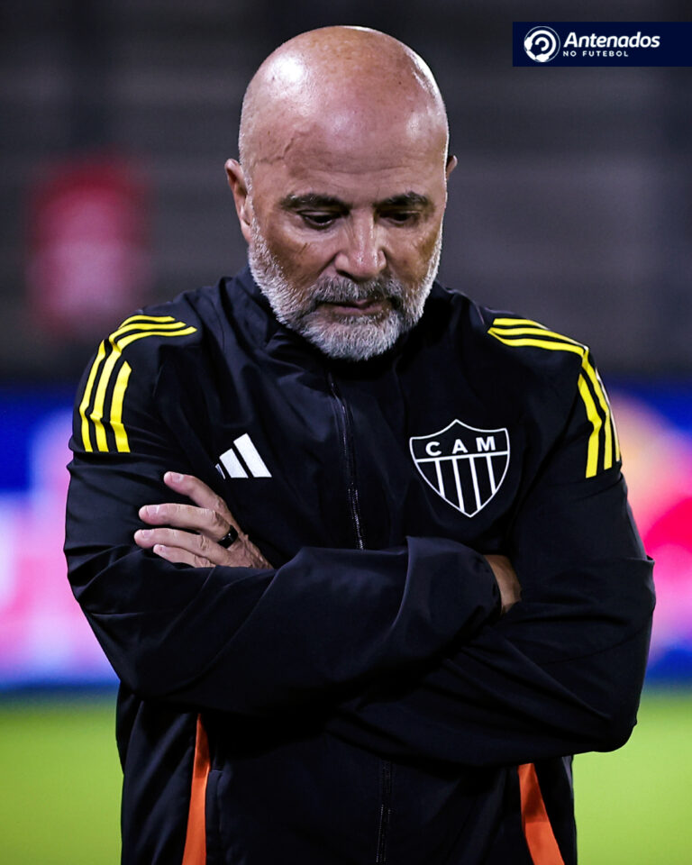 DEFESA EXPOSTA!

Desde a estreia de Jorge Sampaoli, o Atlético é o 2º time da S…