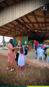 Baile da Rainha da Terceira Idade no Pontal do Marape:

O Baile da Rainha da Ter…