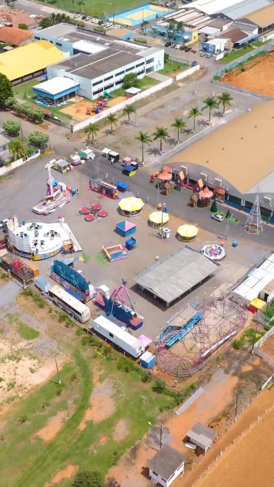 PARQUE DE DIVERSÕES GRATUITO! 

Preparados para uma tarde cheia de alegria na n…