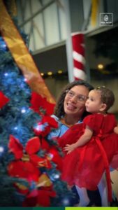 Famílias cadastradas no Mercado do Bem receberam cestas de Natal completas, incl…