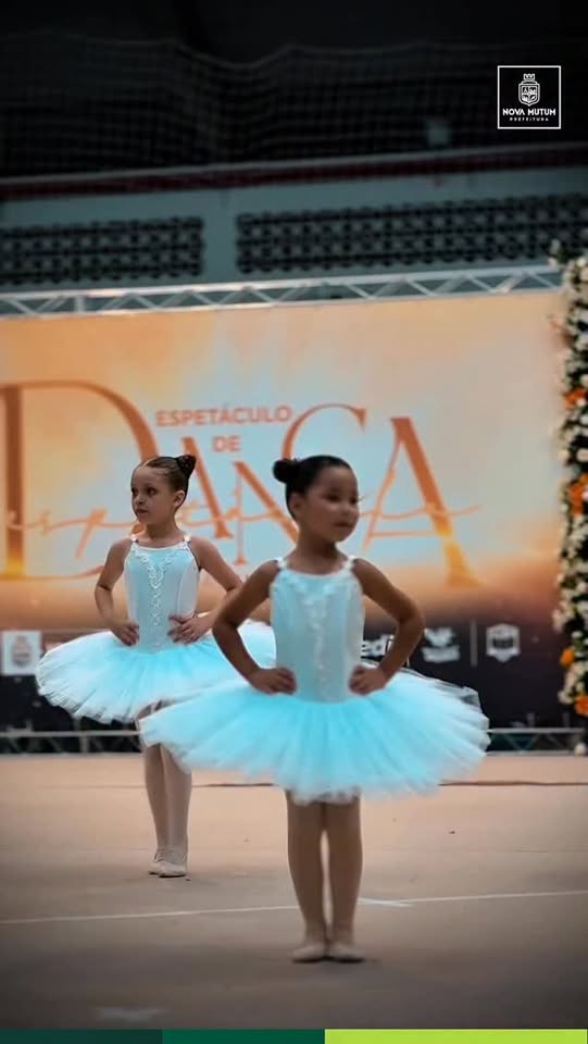 Hoje vivemos uma noite inesquecível na Casa da Cultura com o Espetáculo de Dança…