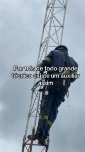 É ou não é ?

#mutumfibra #telecom #fibra #provedor