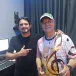 Fazendo uma visita ao meu amigo Roberto.