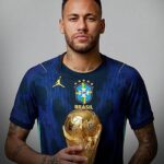 CBF enfrenta pressão de patrocinadores e redes de televisão por Neymar.

Há um f…