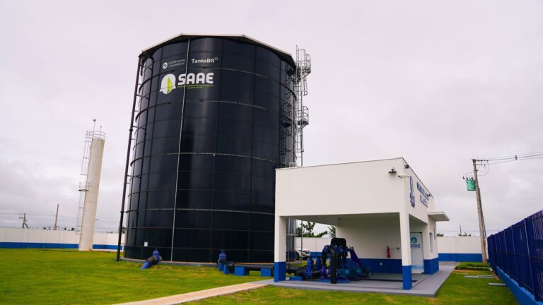 Prefeitura de Nova Mutum добавил(-а) фото в альбом Inauguração do Complexo de Ab…